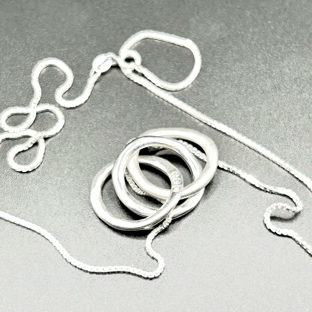 diamond infinity circle necklace